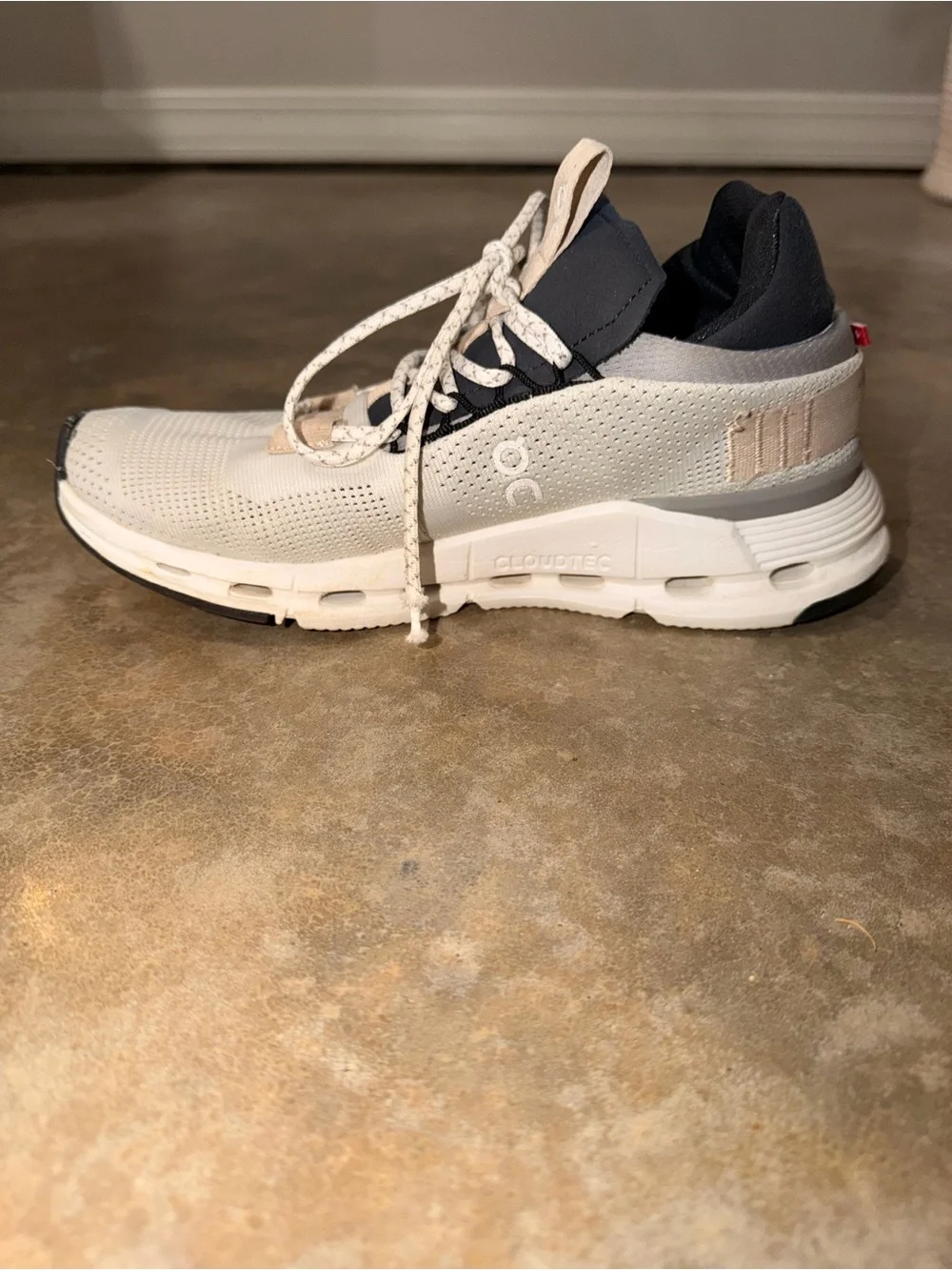 On Running On Cloud Sneakers Women’s 7 White Beige Navy Athletic Shoes EU 38 - Picture 10 of 12